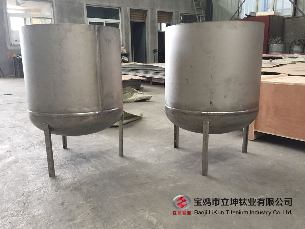 鈦設(shè)備-儲(chǔ)罐