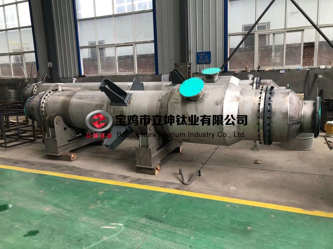 鈦管換熱器